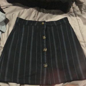 Black and grey striped skirt, 4 buttons on front